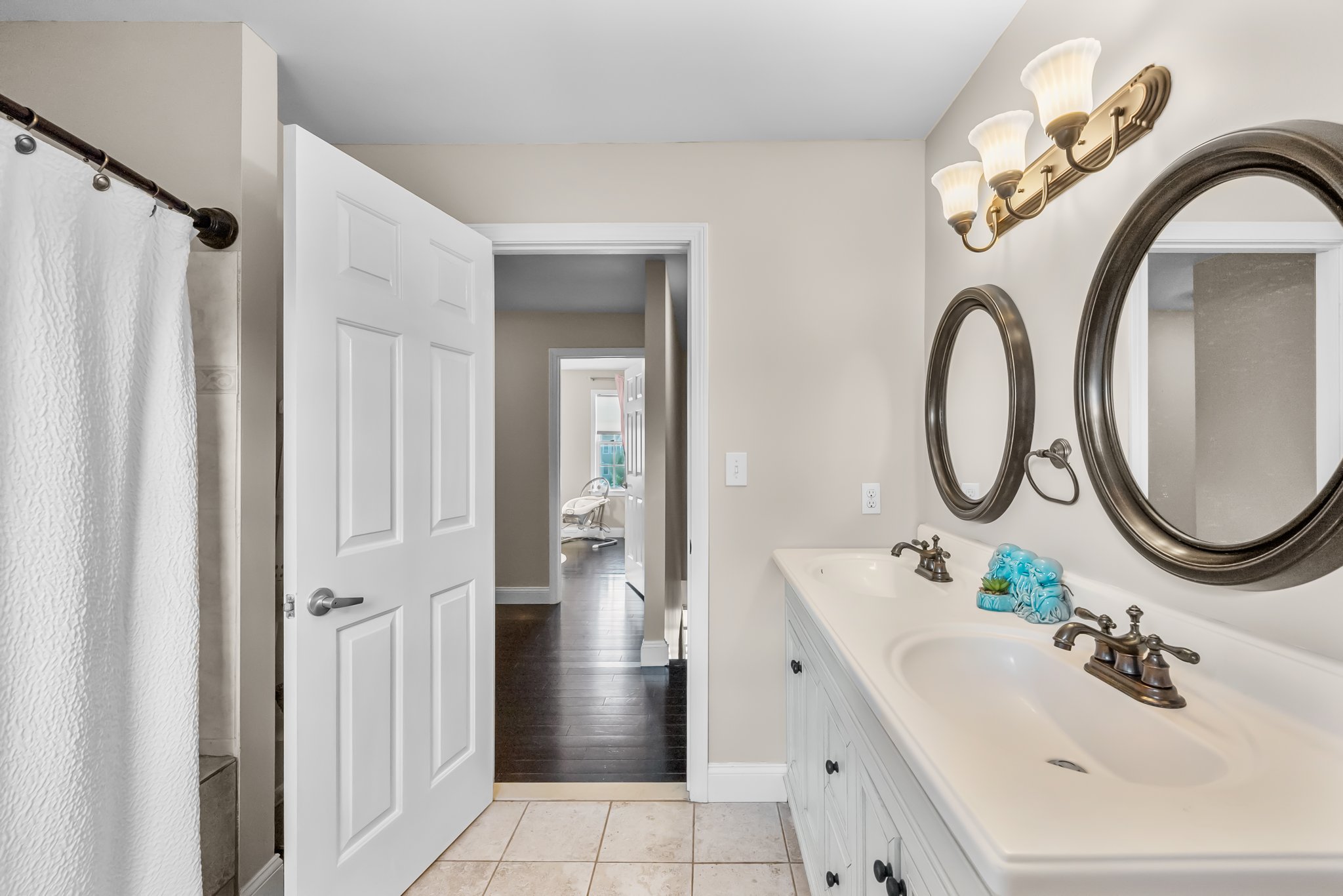 565 Detroit St, Fall River, MA 02721, USA Photo 39