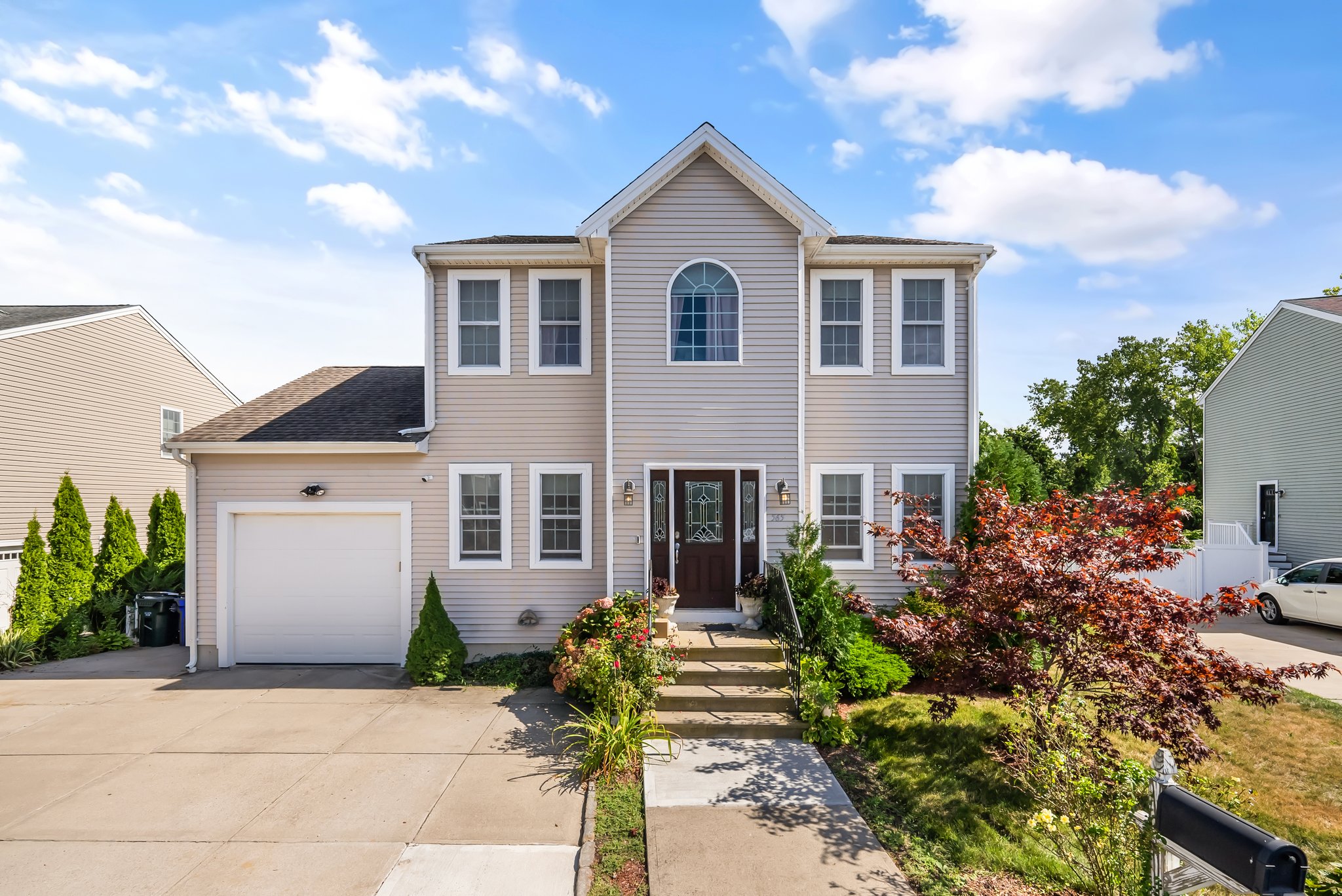 565 Detroit St, Fall River, MA 02721, USA