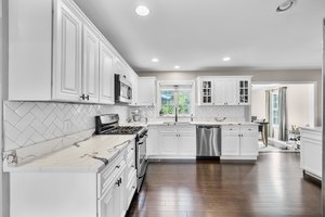 565 Detroit St, Fall River, MA 02721, USA Photo 16