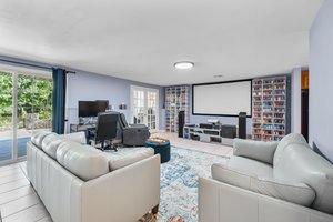 565 Detroit St, Fall River, MA 02721, USA Photo 42