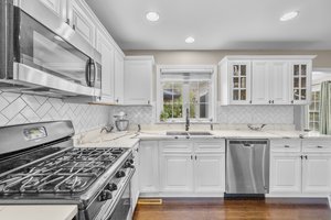 565 Detroit St, Fall River, MA 02721, USA Photo 20