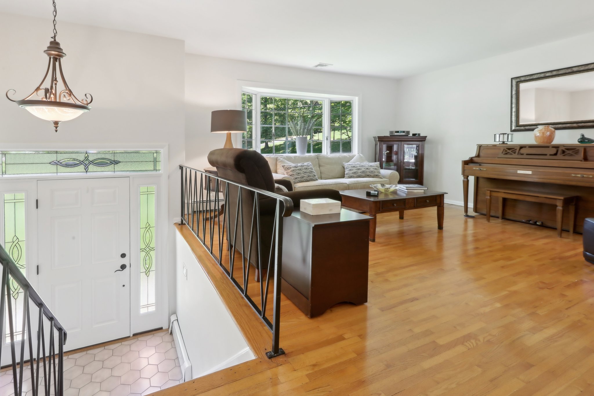 Millburn Ct-2105-012.jpg