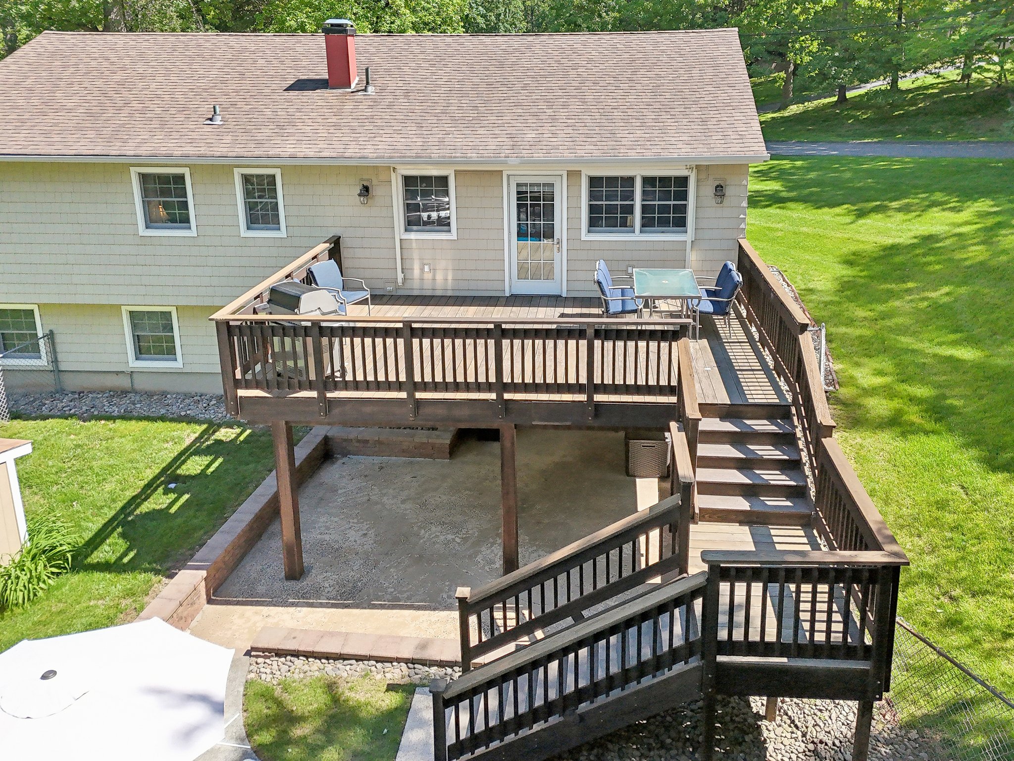 Millburn Ct-2105-083.jpg