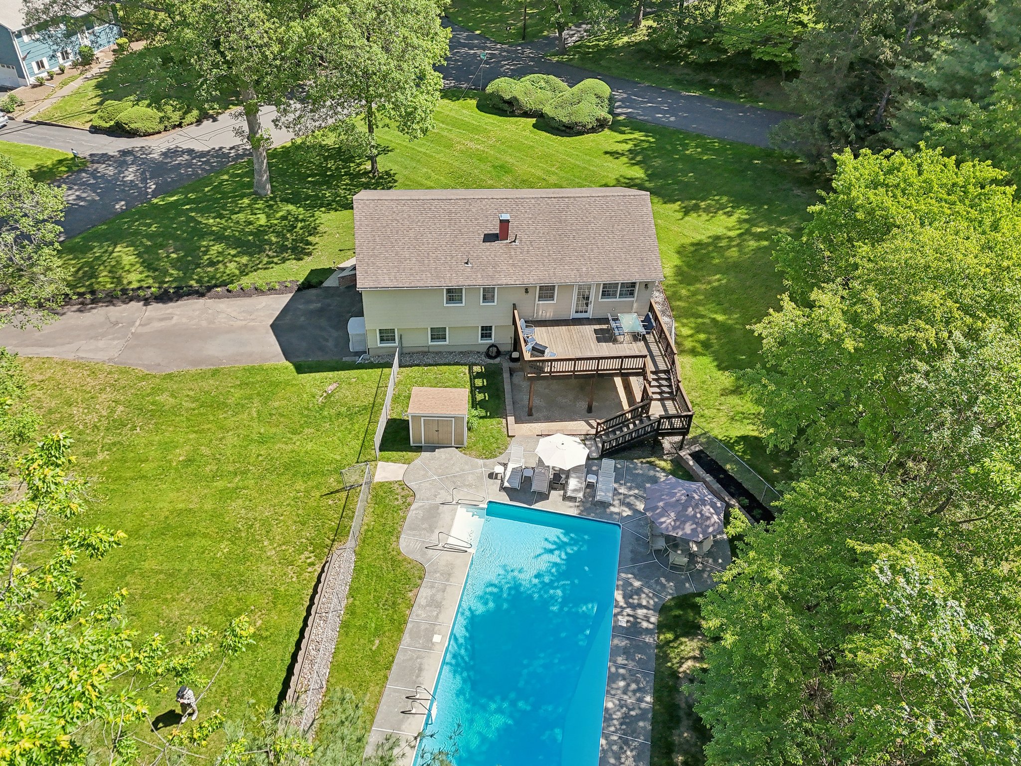 Millburn Ct-2105-084.jpg