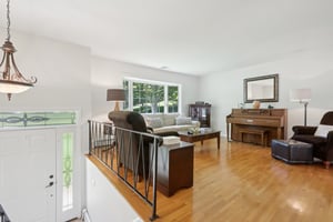 Millburn Ct-2105-013.jpg