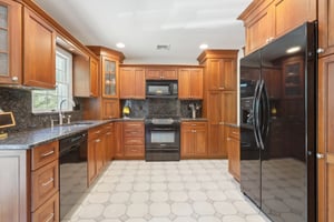Millburn Ct-2105-023.jpg