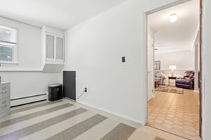 Millburn Ct-2105-034.jpg