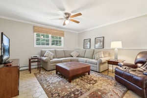Millburn Ct-2105-045.jpg