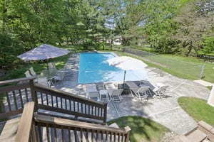 Millburn Ct-2105-053.jpg