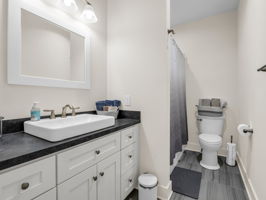  Photo 47