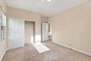 Photo 37