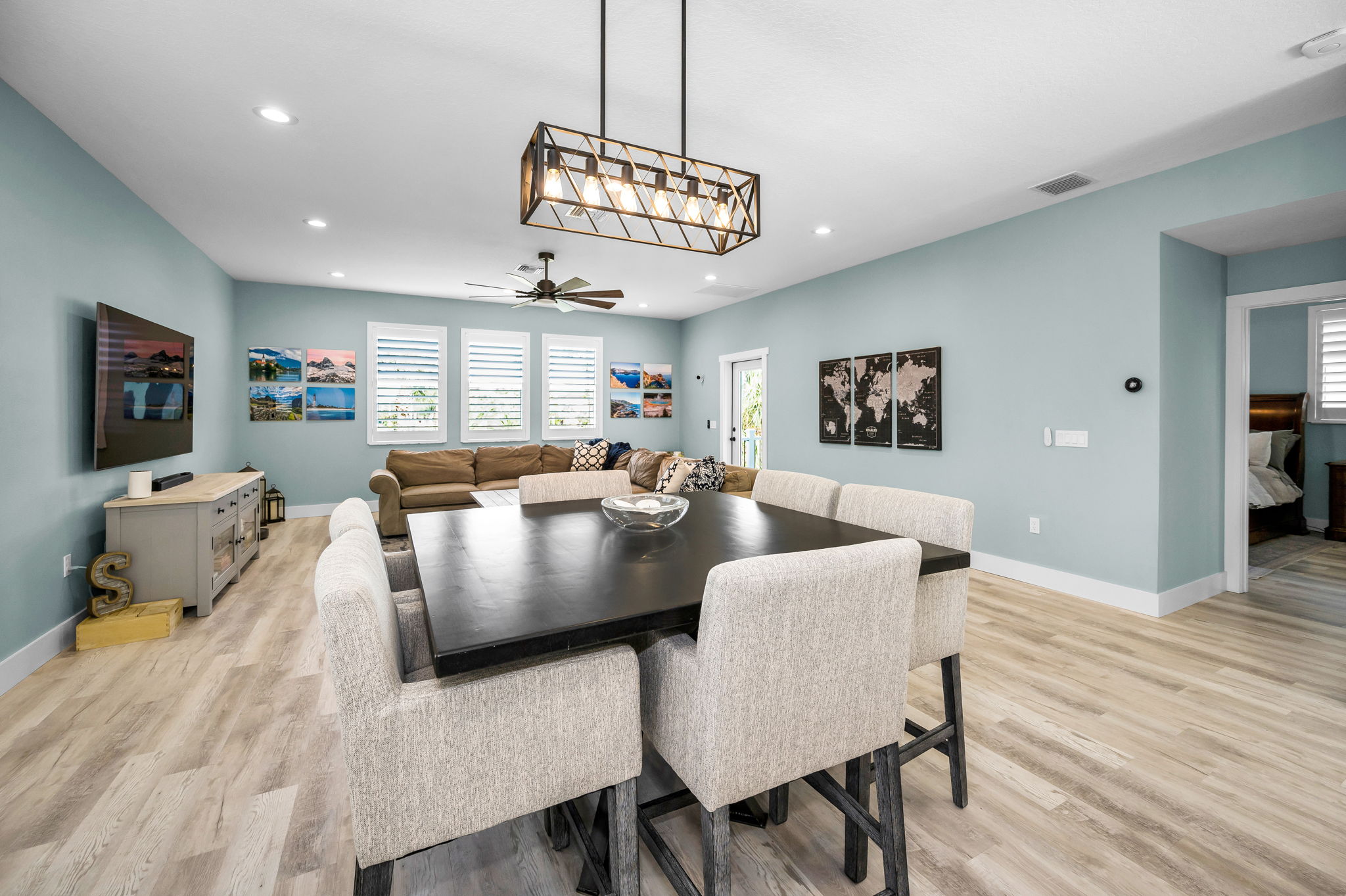 Dining Room2