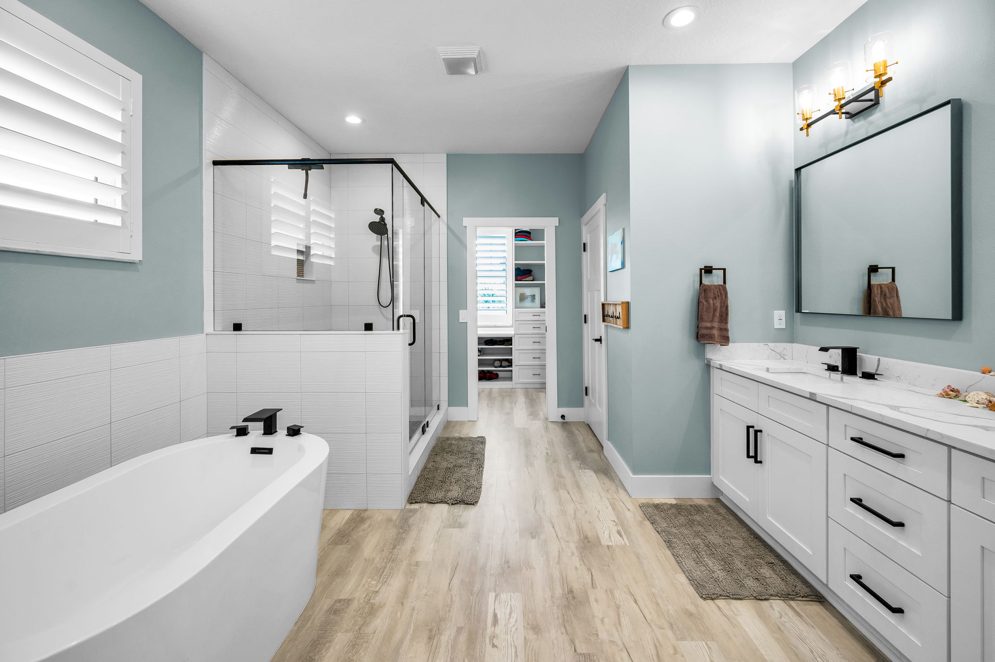Primary Bathroom1a