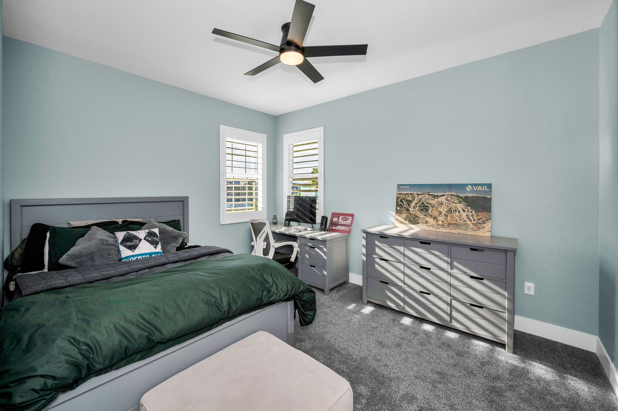 Upper Level Bedroom3a