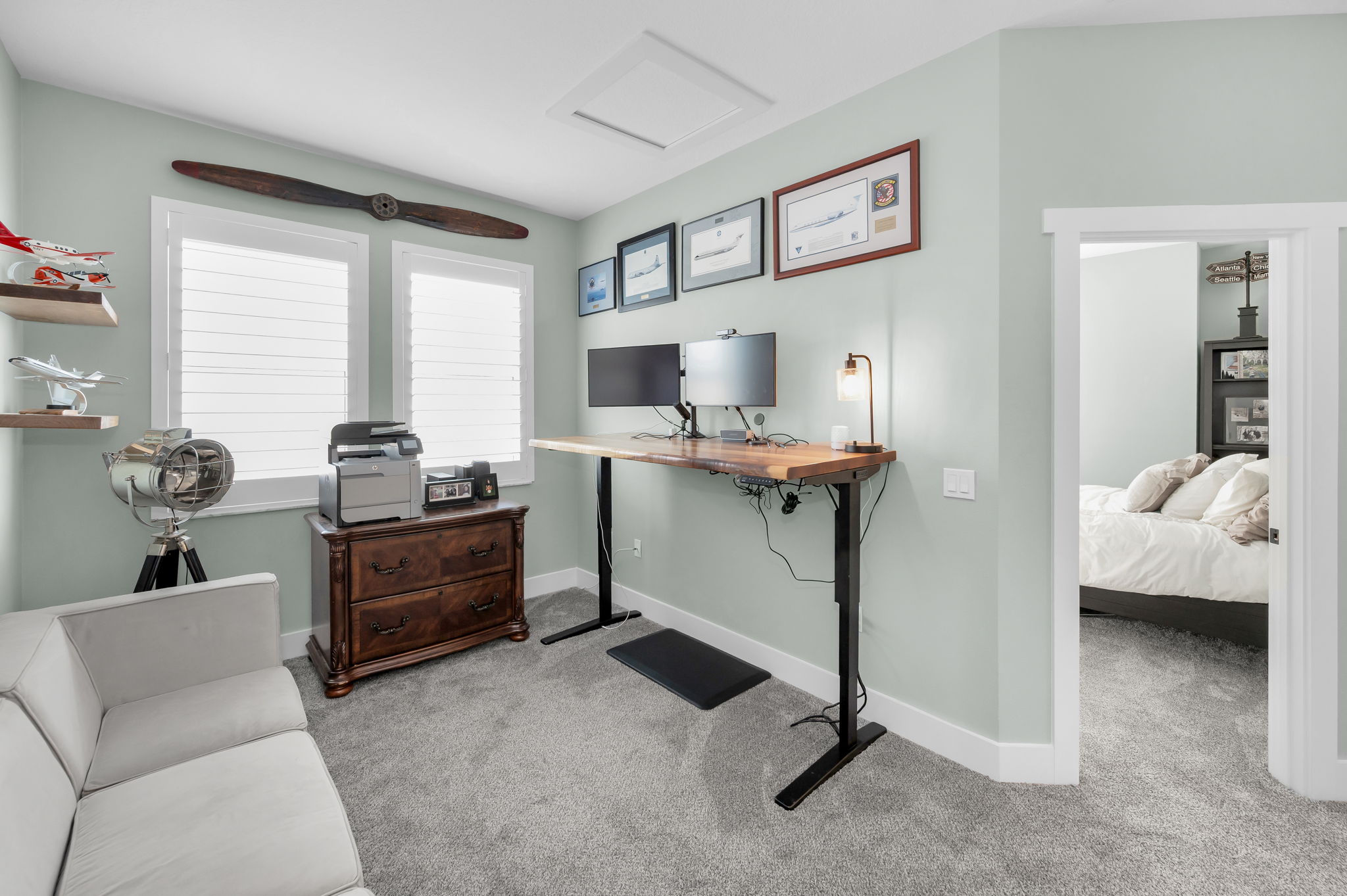 Upper Level Loft2