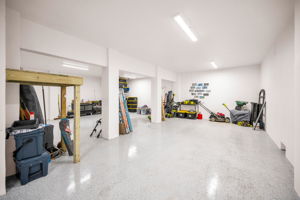 Garage1d