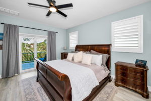 Primary Bedroom1a