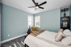Upper Level Bedroom2a