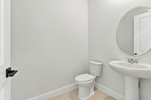  Photo 24