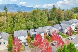 Swift Creek Dr-S2909-037.jpg