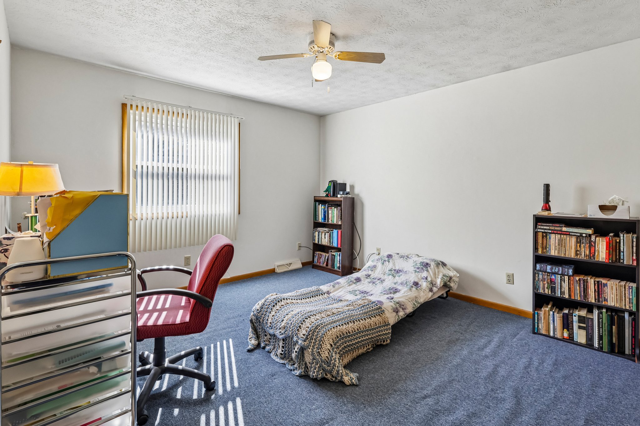 Everett Rd-S2910-030.jpg