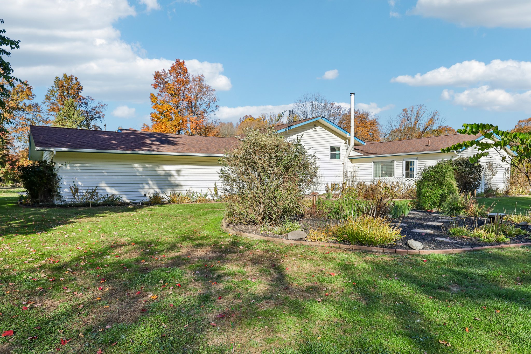 Everett Rd-S2910-057.jpg