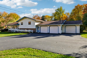Everett Rd-S2910-003.jpg
