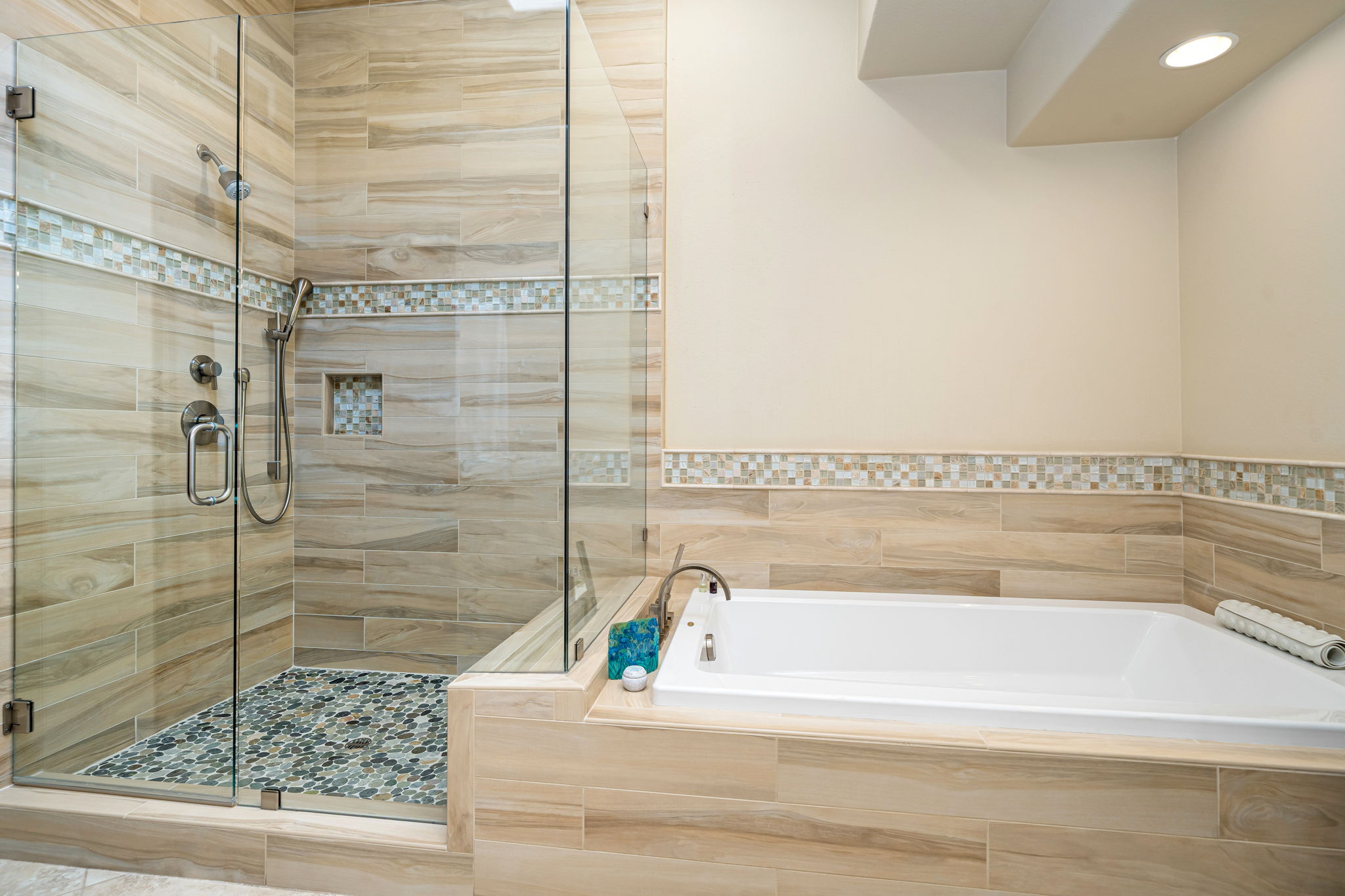  Photo 45