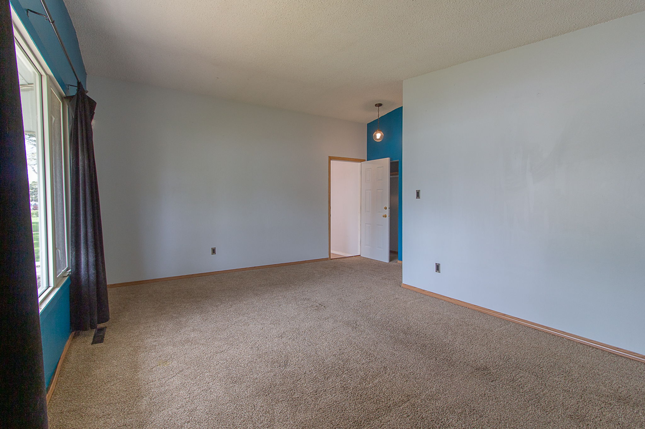  566 12 St NE, Medicine Hat, AB T1A 5V2, US Photo 13