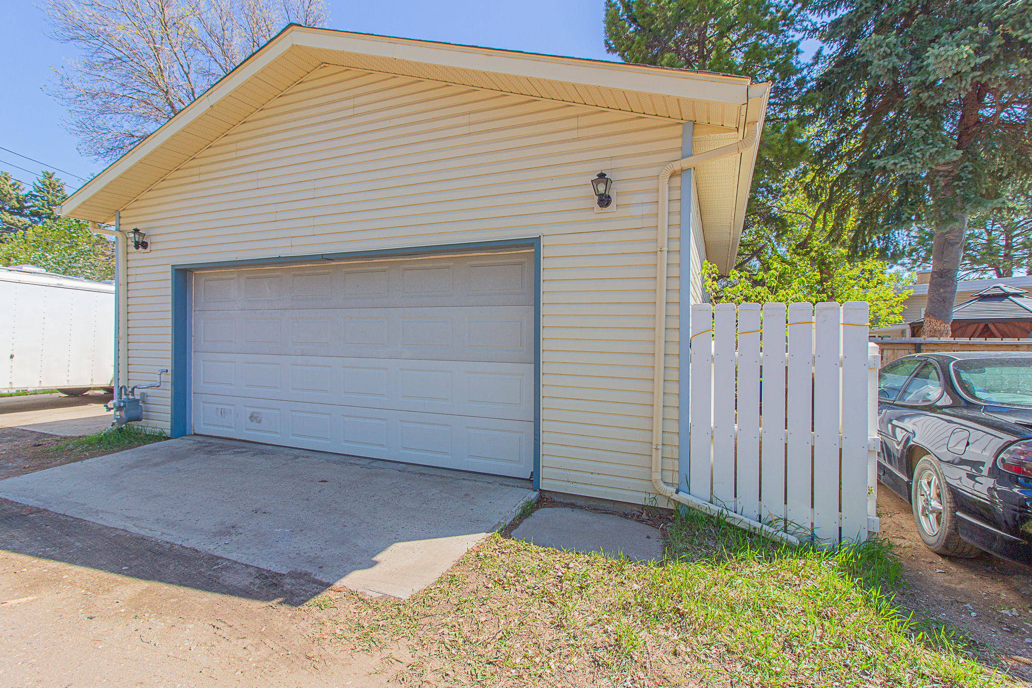  566 12 St NE, Medicine Hat, AB T1A 5V2, US Photo 54