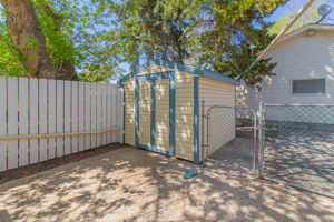  566 12 St NE, Medicine Hat, AB T1A 5V2, US Photo 50