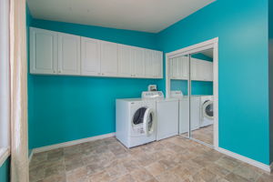  566 12 St NE, Medicine Hat, AB T1A 5V2, US Photo 26