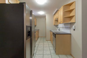  566 12 St NE, Medicine Hat, AB T1A 5V2, US Photo 39