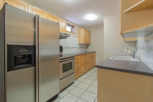  566 12 St NE, Medicine Hat, AB T1A 5V2, US Photo 38