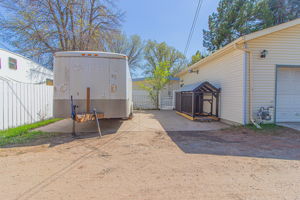  566 12 St NE, Medicine Hat, AB T1A 5V2, US Photo 57