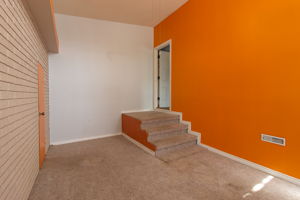  566 12 St NE, Medicine Hat, AB T1A 5V2, US Photo 9