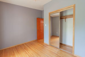  566 12 St NE, Medicine Hat, AB T1A 5V2, US Photo 24