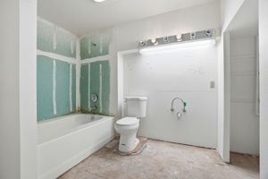  Photo 47