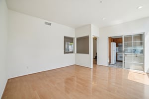 E Stephanie Dr-2904-009.jpg