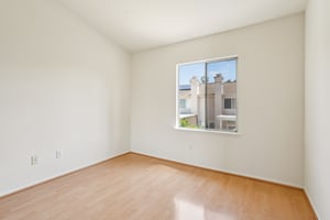 E Stephanie Dr-2904-023.jpg