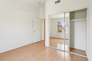 E Stephanie Dr-2904-024.jpg