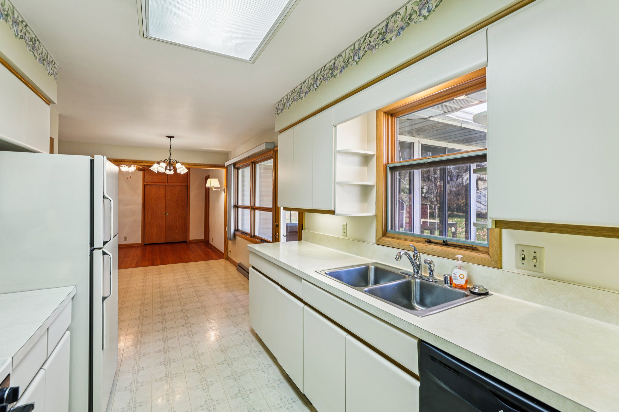 Gerald Ave-S1411-011.jpg