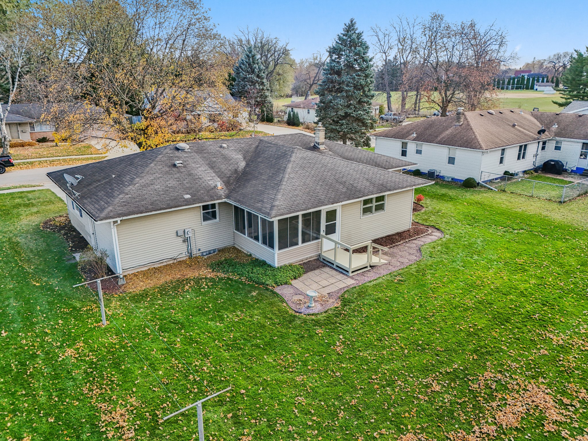 Gerald Ave-S1411-061.jpg