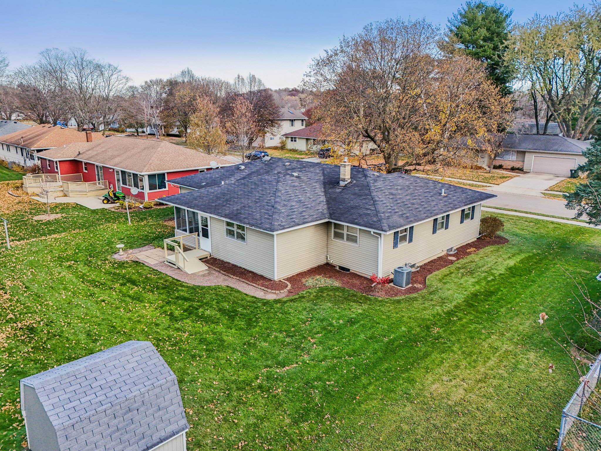 Gerald Ave-S1411-062.jpg