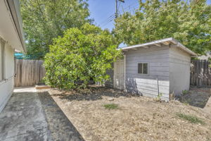 5660 24th St_30