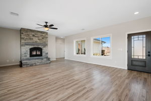 Living Room (2)