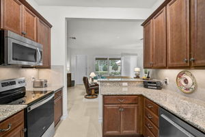5662 Fossano Dr-9