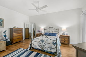 5662 Fossano Dr-22