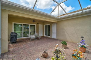 5662 Fossano Dr-31