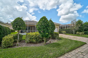5662 Fossano Dr-34